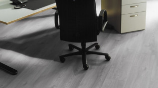 Ламинат Kronotex Mammut Plus Дуб Макро светло-серый D 3670